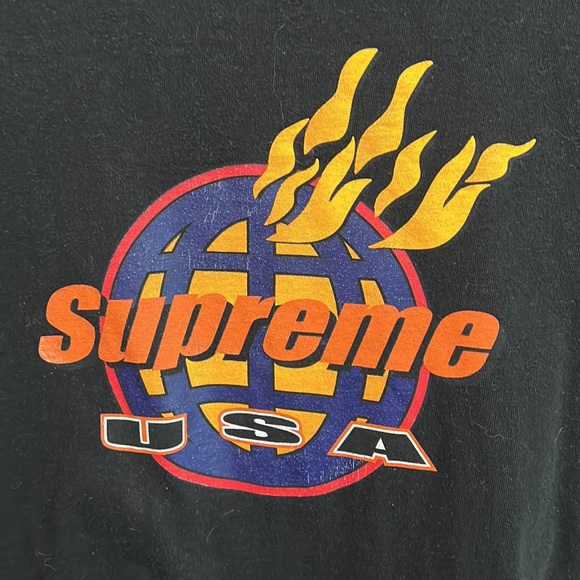 Supreme Fire Tee - Picture 2 of 5